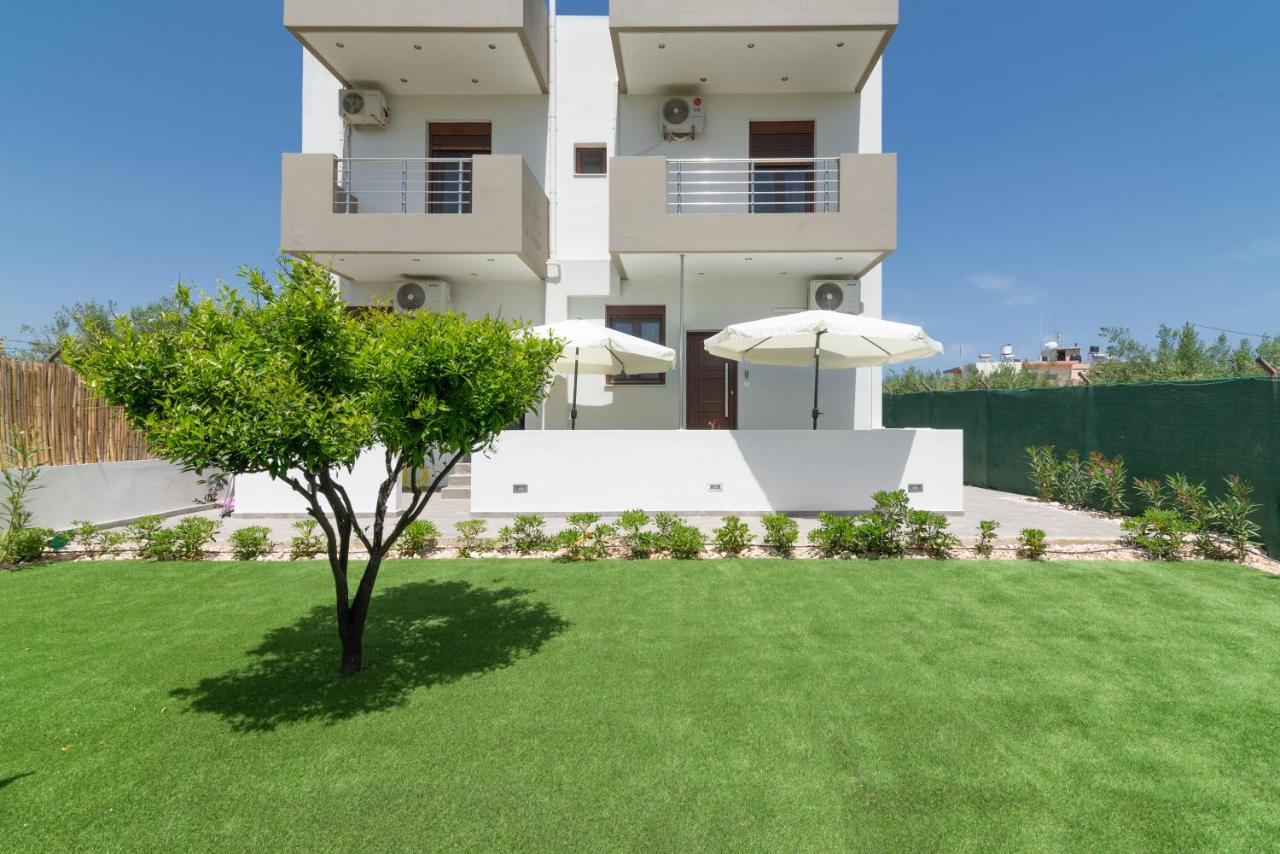 Modern House With Pool Near Beach Gazi Extérieur photo