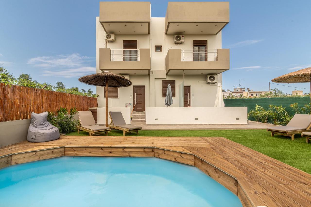 Modern House With Pool Near Beach Gazi Extérieur photo