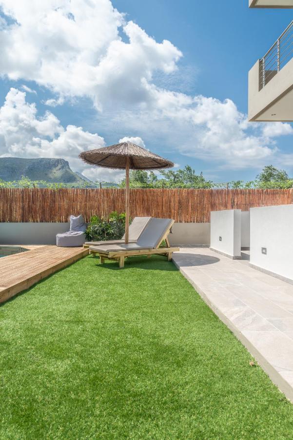Modern House With Pool Near Beach Gazi Extérieur photo
