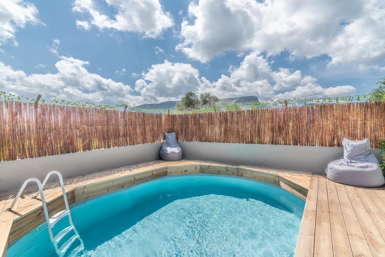 Modern House With Pool Near Beach Gazi Extérieur photo